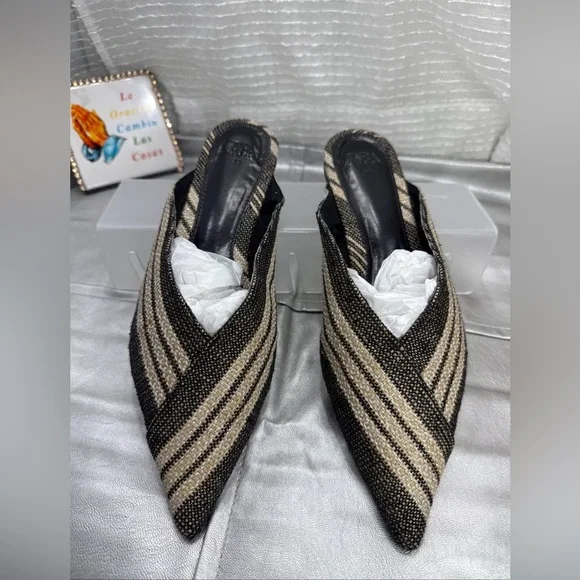 (Z1) Zara women's flat mules, size 39/8 US, ivory black, with shiny stripes - Picture 5 of 13